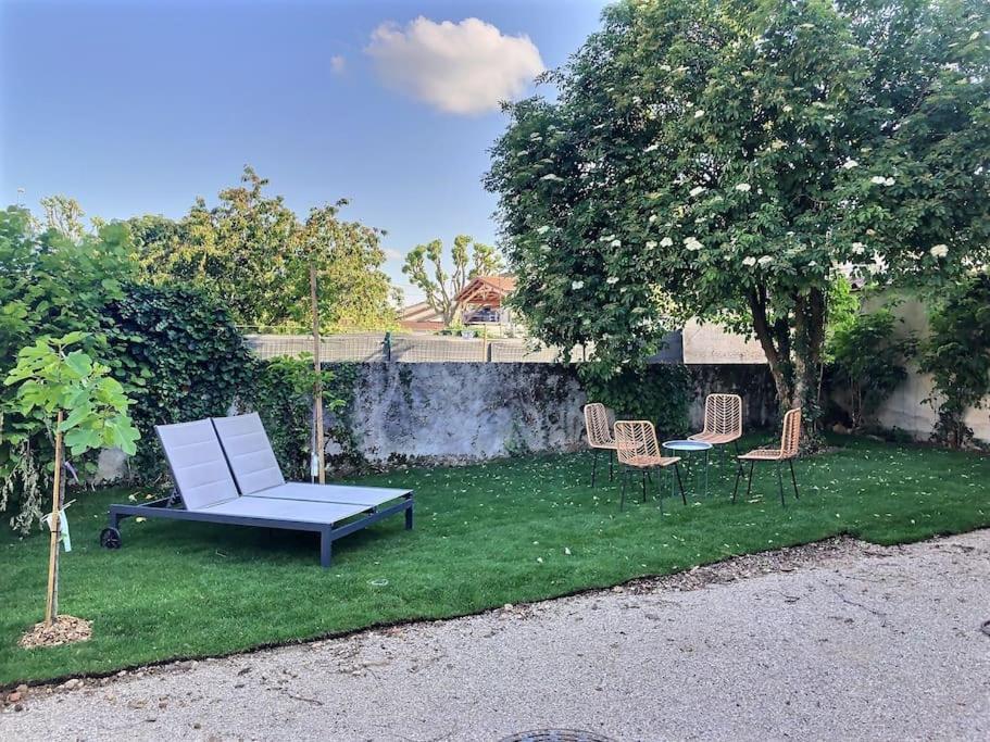 Charme Et Quietude Au Coeur Du Quartier Tiret Villa Ambérieu-en-Bugey Екстериор снимка